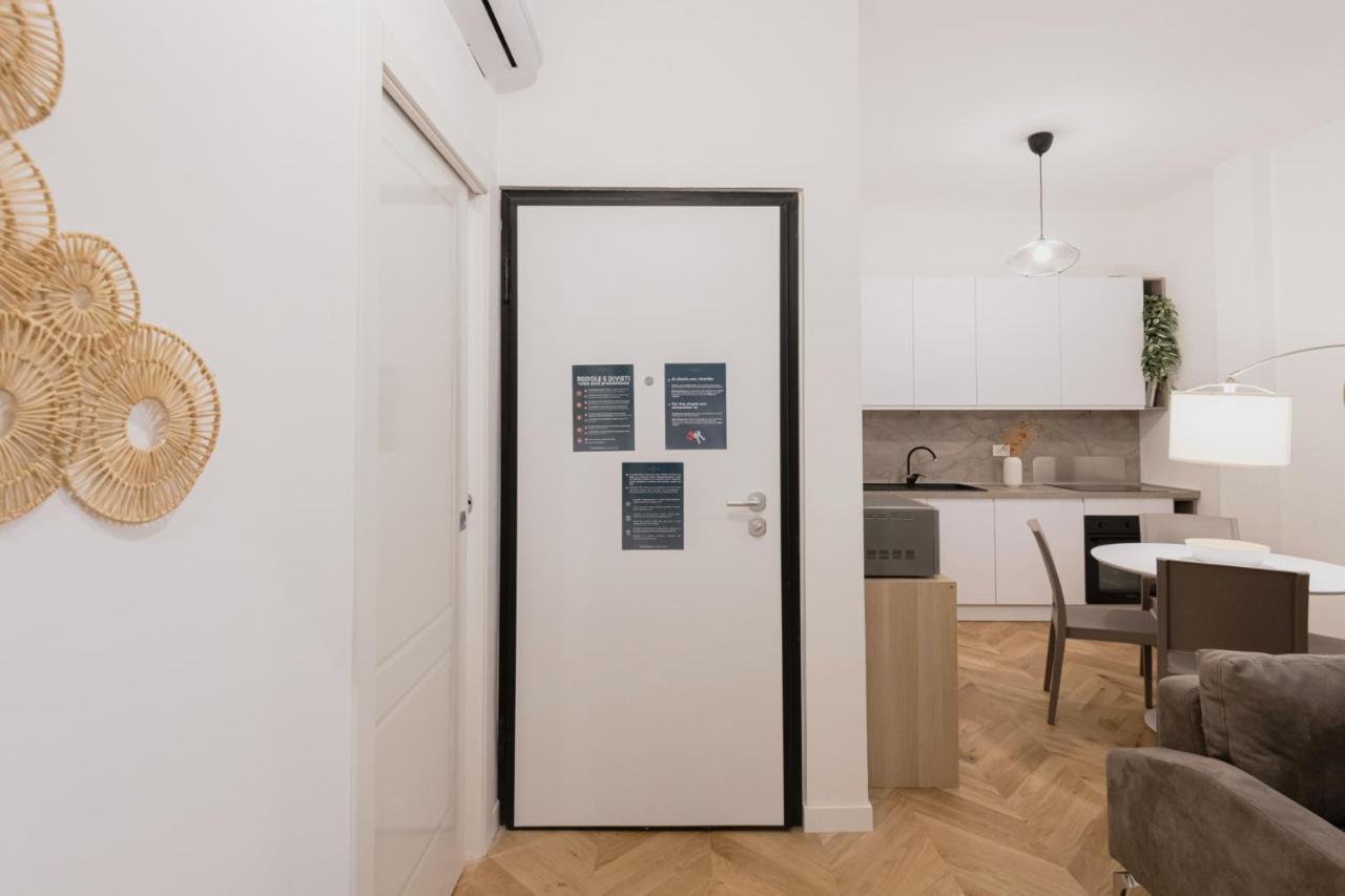 Easylife - Oasi Di Stile A 10Min Dal Duomo Lägenhet Milano Exteriör bild